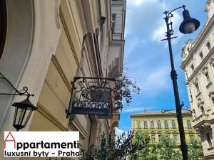 Pronájem restaurace, Praha - Staré Město, Veleslavínova, 150 m2