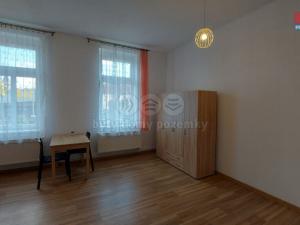 Pronájem bytu 1+kk, Humpolec, Nerudova, 33 m2
