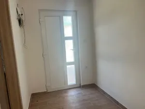 Pronájem bytu 2+kk, Káraný, 50 m2