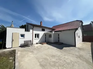 Pronájem bytu 2+kk, Káraný, 50 m2