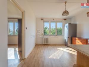 Pronájem bytu 1+1, Karlovy Vary, Ostrovská, 39 m2