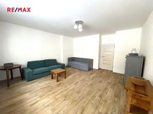 Pronájem bytu 2+kk, Praha - Žižkov, Hartigova, 55 m2