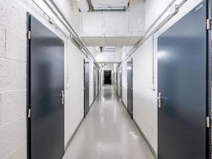 Pronájem bytu 2+kk, Praha - Holešovice, Sanderova, 58 m2