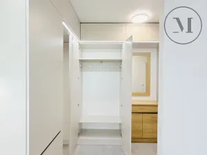 Pronájem bytu 2+1, Jindřichův Hradec, sídliště Vajgar, 55 m2