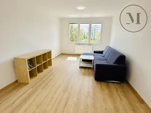 Pronájem bytu 2+1, Jindřichův Hradec, sídliště Vajgar, 55 m2