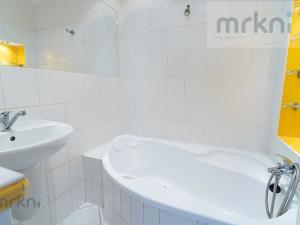 Prodej bytu 3+1, Šumperk, Jesenická, 61 m2