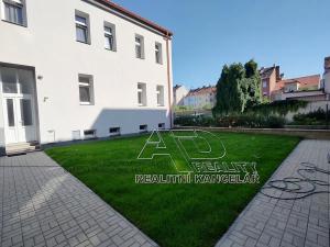 Pronájem bytu 2+kk, České Budějovice, K. Weise, 50 m2