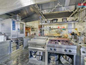 Prodej restaurace, Luby, Družstevní, 132 m2