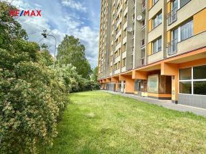 Pronájem bytu 3+kk, Praha - Kobylisy, Střekovská, 67 m2