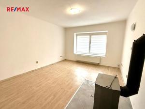 Pronájem rodinného domu, Řisuty, 80 m2