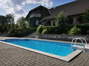 Prodej rodinného domu, Staříč, 403 m2