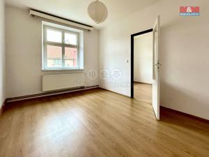Pronájem bytu 2+1, Poděbrady, Hakenova, 45 m2