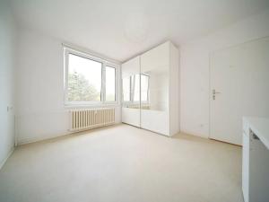 Pronájem bytu 2+kk, Praha - Vokovice, K Červenému vrchu, 60 m2