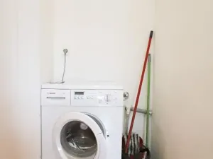 Pronájem bytu 3+1, Praha - Hlubočepy, Lamačova, 66 m2