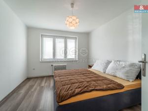 Prodej bytu 3+1, Tmaň, Sídliště, 62 m2