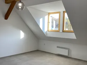Pronájem bytu 1+kk, Praha - Košíře, Vrchlického, 35 m2