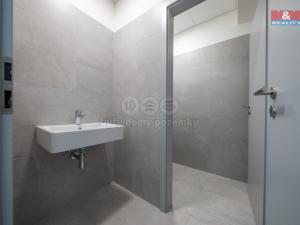 Pronájem obchodního prostoru, Modřice, Tyršova, 349 m2