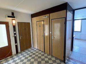 Pronájem bytu 2+1, Chodová Planá, sídliště Lučina, 64 m2