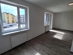Pronájem bytu 1+kk, Plzeň, Železniční, 43 m2