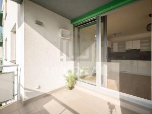 Pronájem bytu 2+kk, Hradec Králové, Svatojánská, 57 m2