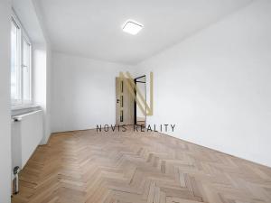 Prodej bytu 3+1, Klatovy, Podhůrecká, 76 m2