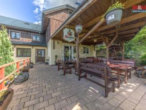 Prodej ubytování, Benecko, 1480 m2