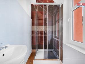 Prodej činžovního domu, Děčín - Děčín VII-Chrochvice, Mendelova, 245 m2