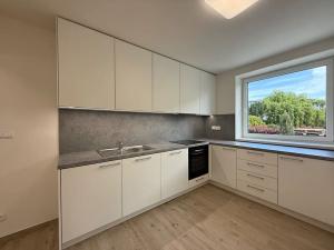 Pronájem bytu 3+1, Praha - Krč, Lukešova, 71 m2