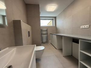 Pronájem bytu 3+1, Praha - Krč, Lukešova, 71 m2