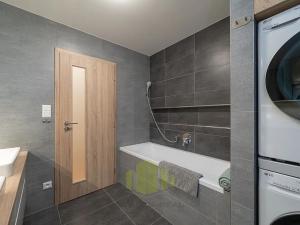 Prodej bytu 3+kk, Olomouc, Eduarda Hamburgera, 91 m2