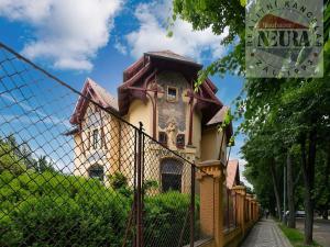 Pronájem bytu 3+1, Praha - Bubeneč, Slavíčkova, 90 m2