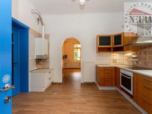 Pronájem bytu 3+1, Praha - Bubeneč, Slavíčkova, 90 m2