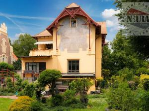Pronájem bytu 3+1, Praha - Bubeneč, Slavíčkova, 90 m2