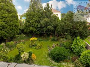 Pronájem bytu 3+1, Praha - Bubeneč, Slavíčkova, 90 m2
