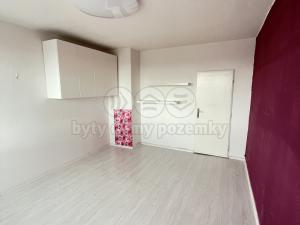 Prodej bytu 2+1, Louny, 17. listopadu, 59 m2