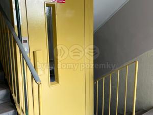 Prodej bytu 2+1, Louny, 17. listopadu, 59 m2