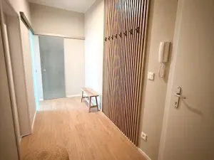 Pronájem bytu 2+kk, Praha - Břevnov, Bělohorská, 60 m2