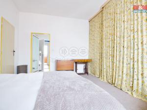 Prodej rodinného domu, Spořice, Nerudova, 175 m2