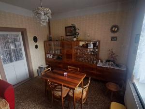 Prodej rodinného domu, Jičín - Nové Město, K. Vika, 150 m2