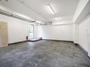 Pronájem ordinace, Praha - Kobylisy, Bergerova, 105 m2