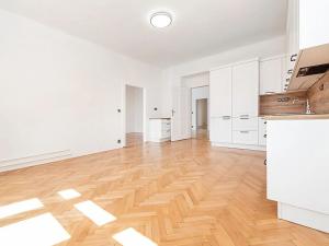 Pronájem bytu 3+kk, Praha - Nusle, Pod vilami, 85 m2