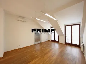 Pronájem bytu 3+1, Praha - Smíchov, Štefánikova, 129 m2