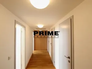 Pronájem bytu 3+1, Praha - Smíchov, Štefánikova, 129 m2