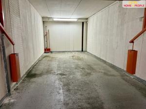 Pronájem garáže, Praha - Kamýk, Pšenčíkova, 19 m2