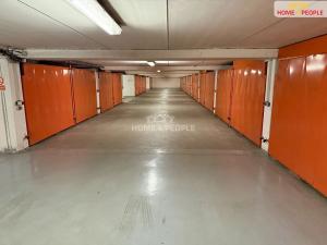 Pronájem garáže, Praha - Kamýk, Pšenčíkova, 19 m2