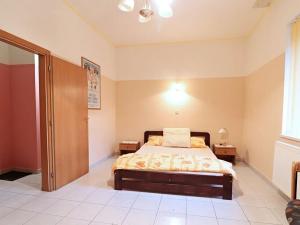 Prodej rodinného domu, Domažlice, 790 m2