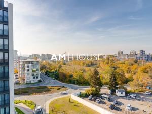 Pronájem bytu 1+kk, Praha - Strašnice, Zvěřinova, 48 m2