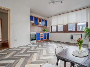 Prodej bytu 2+kk, Chotěvice, 60 m2