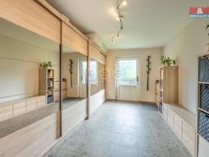Prodej rodinného domu, Knovíz, 100 m2