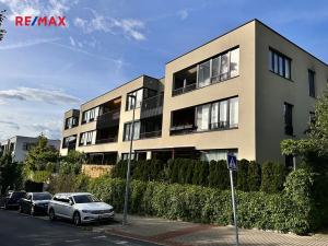 Pronájem bytu 2+kk, Praha - Modřany, Boženy Jandlové, 56 m2